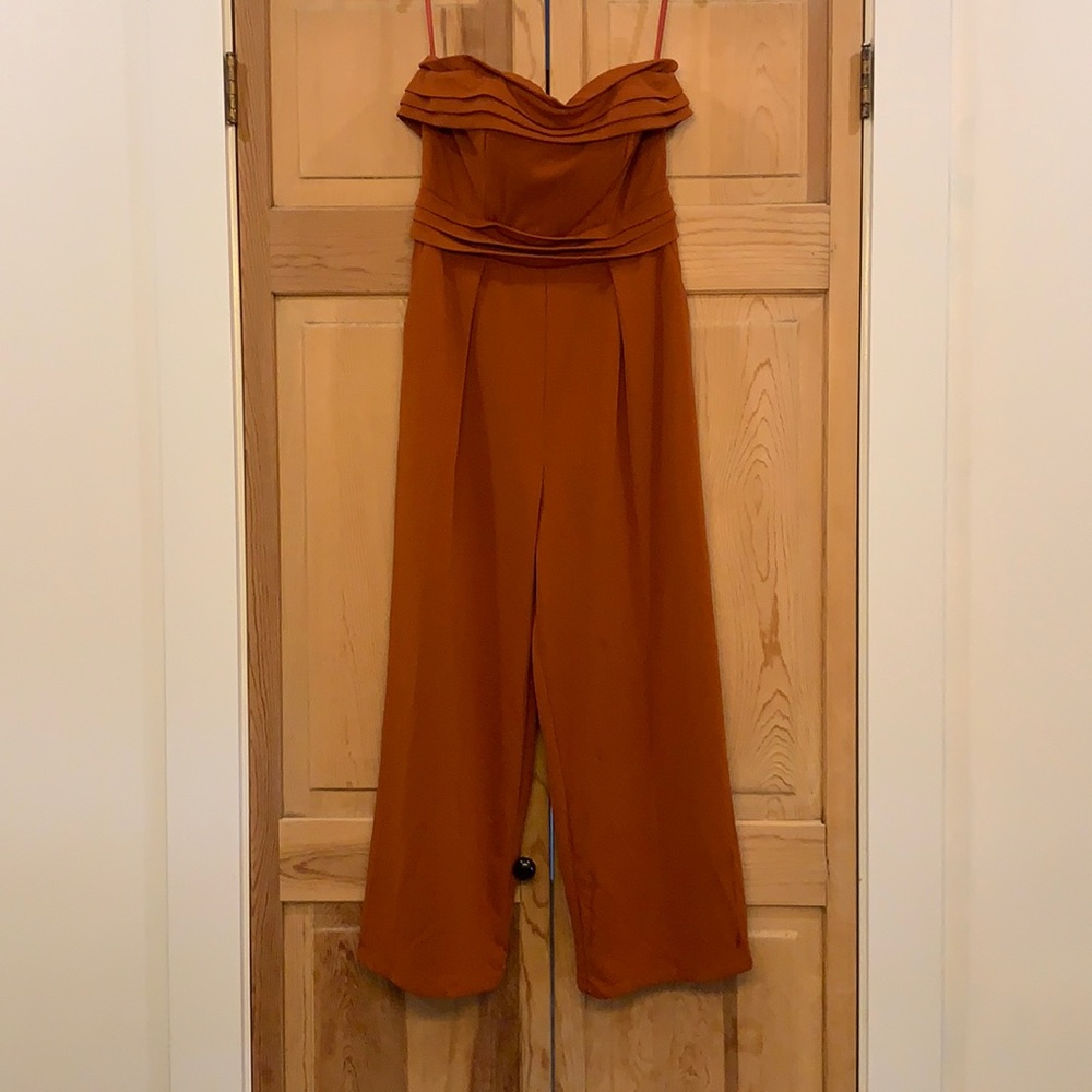 Rust wide leg strapless jumper